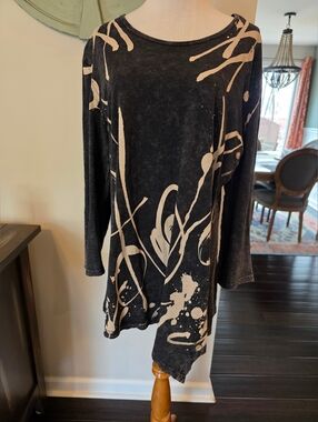 Jess and Jane Size Large Asymmetrical Hem Tunic Art To Wear Artsy Boho USA Cotto